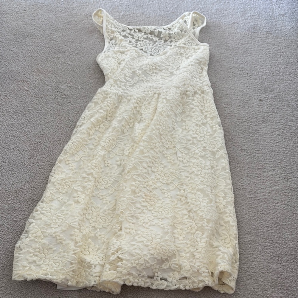 Bethany Mota Cream Lace Detail Top